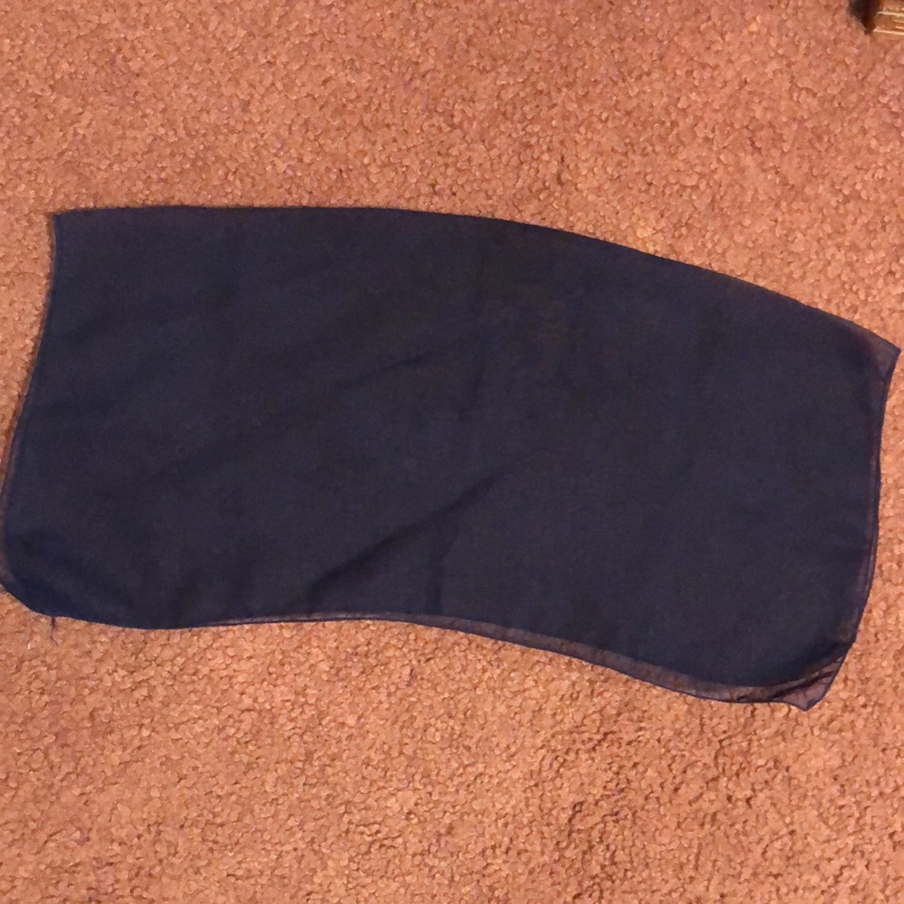 Beautiful Vintage Blue Scarf - Picture 2 of 5